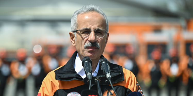 Başladığımız işi bitiriyor vatandaşı rahatlatıyoruz