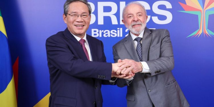 Çin, Latin Amerika’nın ekonomisine “yeşillendi”