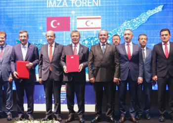 Dijitalleşme güçleniyor Türk Telekom sınır aşıyor