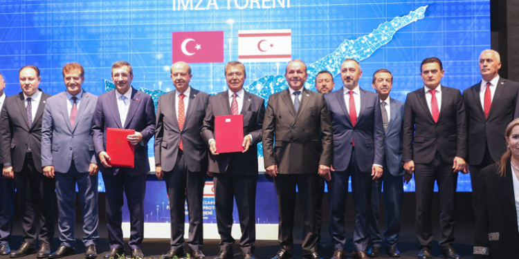 Dijitalleşme güçleniyor Türk Telekom sınır aşıyor