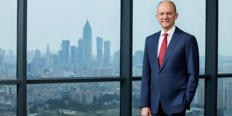 Anadolu Grubu, yılın ilk yarıda güçlü büyümesini sürdürdü