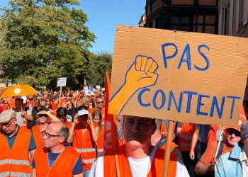 Ekonomik kemer sıkma Fransa’nın başını ağrıttı