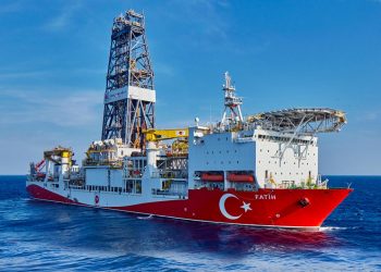 Karadeniz gazının dünya pazarına LNG olarak satışının önü açıldı