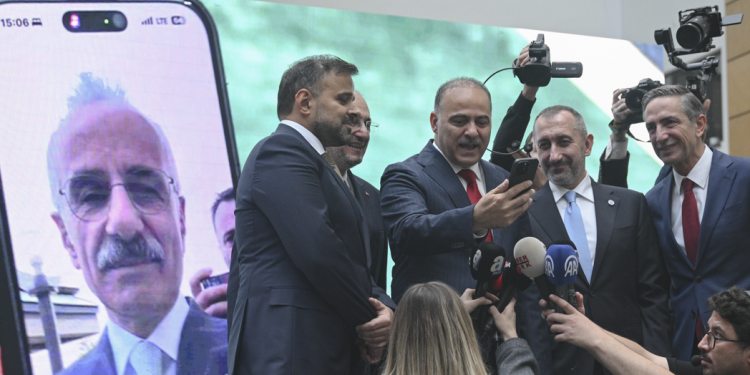 Hem teknolojide hem yerlilikte kazanan Türkiye olacak