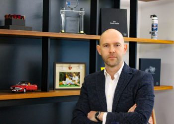 Kiralamada elektrikli araca temkinli yaklaşılıyor