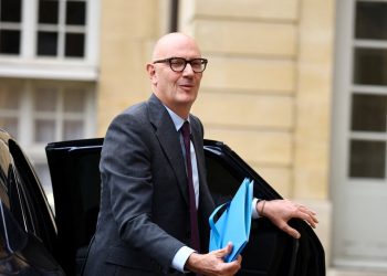 Fransa kredi notunu “sağduyu”ya bağladı