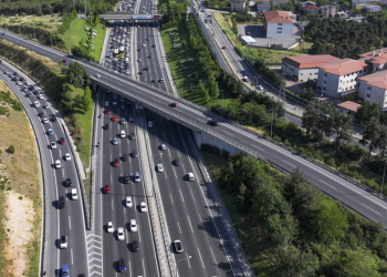 Türkiye ulaşım sektöründe işleri “yoluna” koyacak