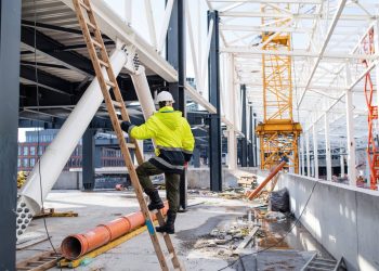 Şantiyelerdeki haraketlilik her geçen gün artıyor