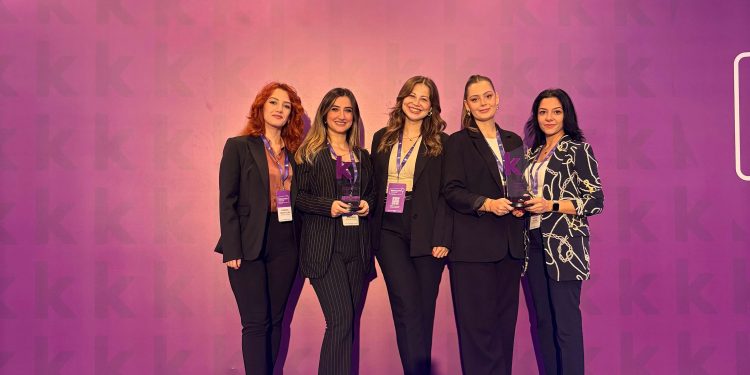 Sinpaş Holding’e “İnsana Saygı Ödülü”