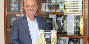 Türk çayının tadını akıllı sistemlerle  uluslararası boyuta taşıyor