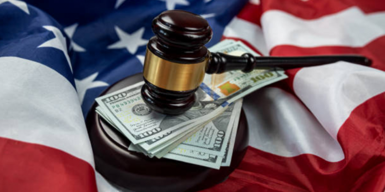 Federal hükümetin en uzun süreli kapanması sona erdi