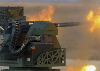 Yakın hava savunma sistemi Tolga hedefleri başarıyla vurdu