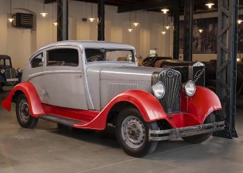 Tarihinin efsaneleşmiş modellerini sergiliyor