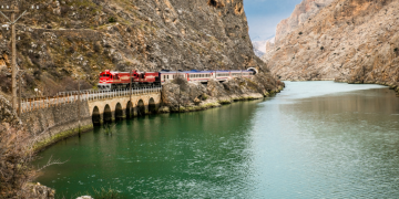 Ulaşım projeleri cebe de göze de hitap ediyor