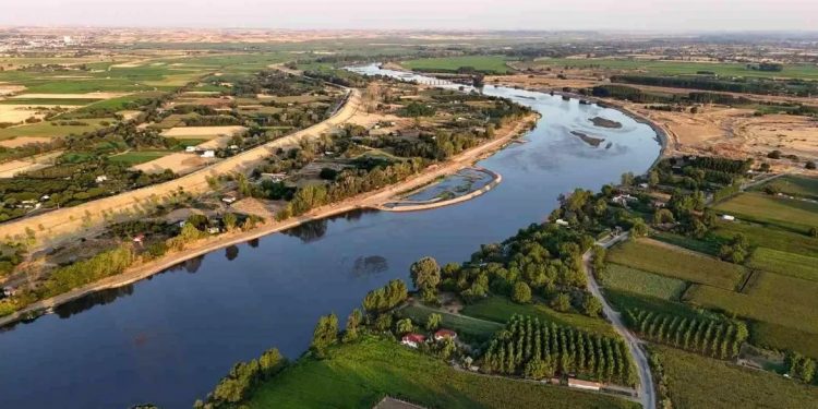 Meriç Nehri’nden Çakmak Barajı’na su aktarımı başladı