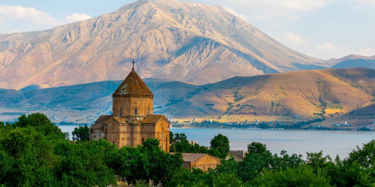 Doğunun turistik tanıtımı için “Dört koldan” proje başlatıldı