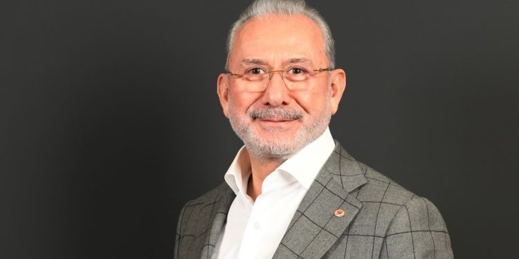 Tosyalı Holding, İspanya’da yılın en iyi Türk şirketi seçildi