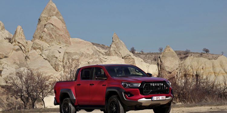 Yeni satış rekorlarına imza atmayı sürdürüyor