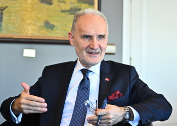 Çalışma kararlılığımız arttı ayağımızı sağlam basarak ilerledik