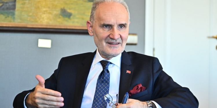 Çalışma kararlılığımız arttı ayağımızı sağlam basarak ilerledik