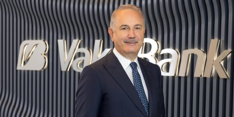 VakıfBank’a 1,5 milyar avroluk 10 yıl vadeli dış finansman