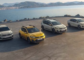 Dacia’nın yenilenen model ailesi yollara çıkıyor