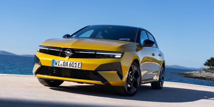 Opel yenilikçi yüzünü vitrine çıkarmaya hazır