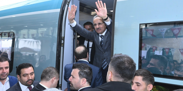 Vatandaşların ilgisi arttı ulaşım ağı “bayram etti”