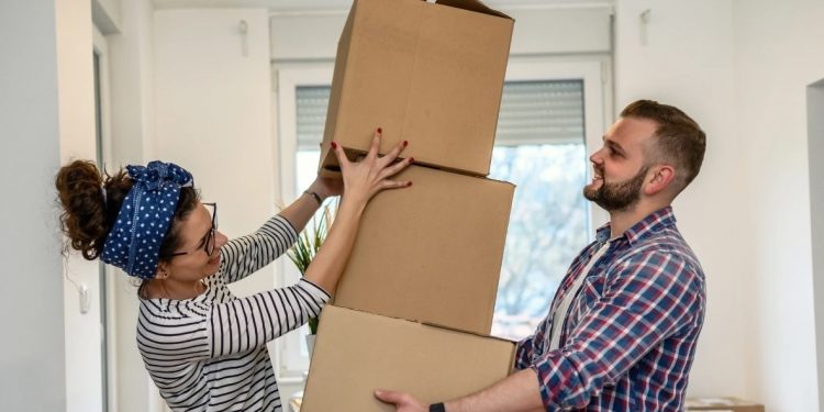 Yeni evli çiftler ne tarz ev ve mobilya almak istiyor?