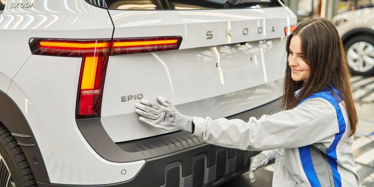 Skoda’nın yeni elektrikli modeli Epiq’in üretimi başladı