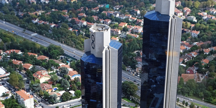 Sabancı Holding’de, stratejik görevlendirmeler sürüyor