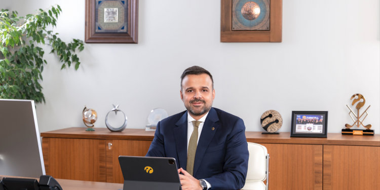 Turkcell’in yılın ikinci çeyreğinde net karı 5,2 milyar lira oldu