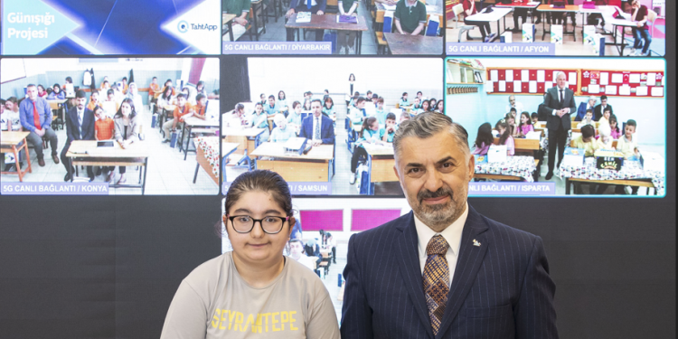 Dijital dönüşüme katkı Türk sporuna destek