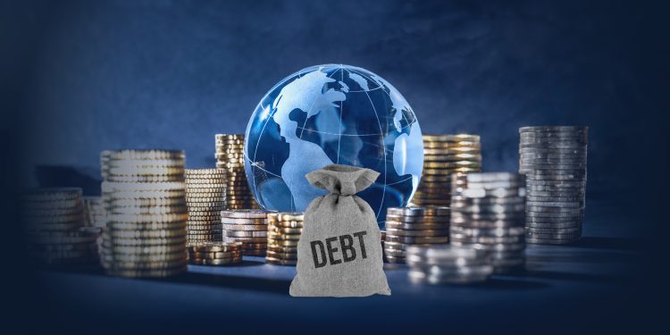 Küresel borçlar ilk yarıda 365 trilyon doları aştı