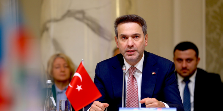 Enerjinin teknoloji tarafında olmaya devam edeceğiz